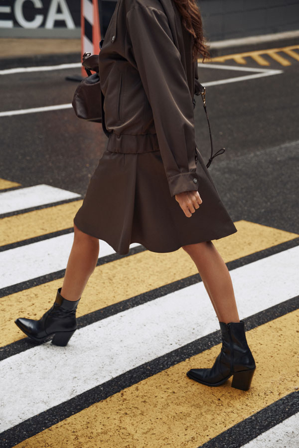 01КАЗАКИ НА МОЛНИИ, ЦВЕТ ЧЕРНЫЙ КАЗАКИ НА МОЛНИИ, ЦВЕТ ЧЕРНЫЙ