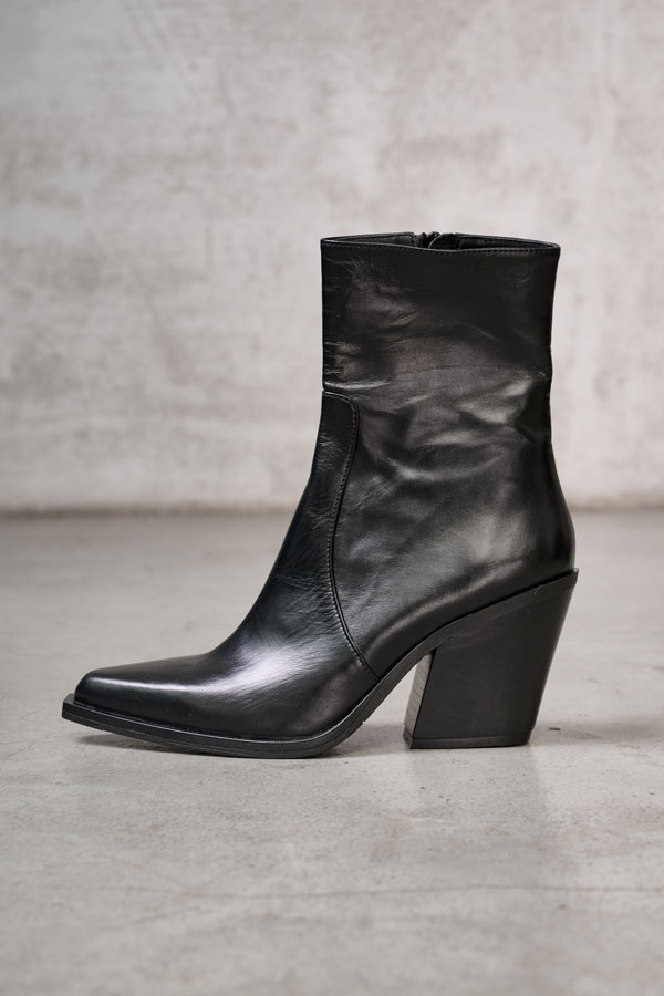 КАЗАКИ НА МОЛНИИ, ЦВЕТ ЧЕРНЫЙ КАЗАКИ НА МОЛНИИ, ЦВЕТ ЧЕРНЫЙ