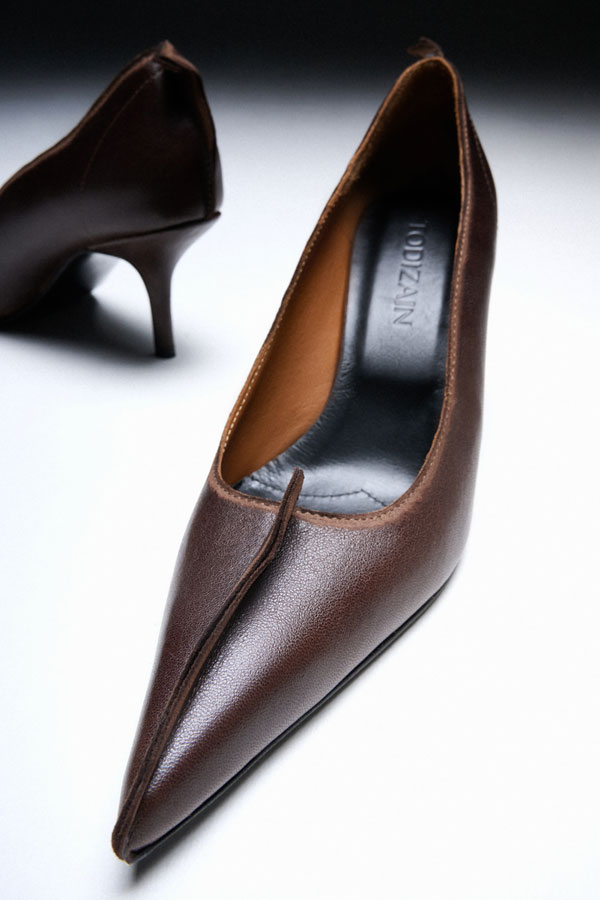 ТУФЛИ ИЗ ВИНТАЖНОЙ КОЖИ БЕЗ БАНТА, ЦВЕТ КОРИЧНЕВЫЙ, КАБЛУК 7 СМ ТУФЛИ ИЗ ВИНТАЖНОЙ КОЖИ БЕЗ БАНТА, ЦВЕТ КОРИЧНЕВЫЙ, КАБЛУК 7 СМ